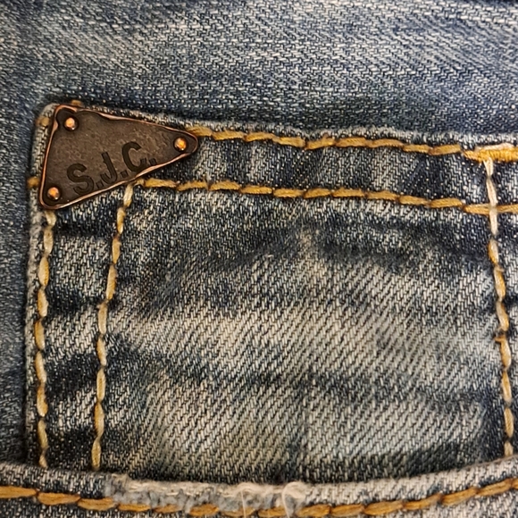 Silver Jeans Distressed Medium Blue Bootcut Jeans - Picture 11 of 11